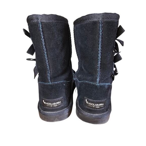 Black koolaburra by Ugg Short Boots GIRLS Size 2 Bow Accents on Side - Picture 2 of 7